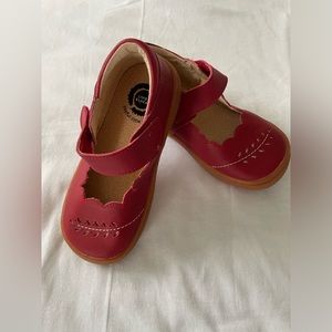 Livie & Luca Smooth Leather Juniper Mary
Jane in Scarlet